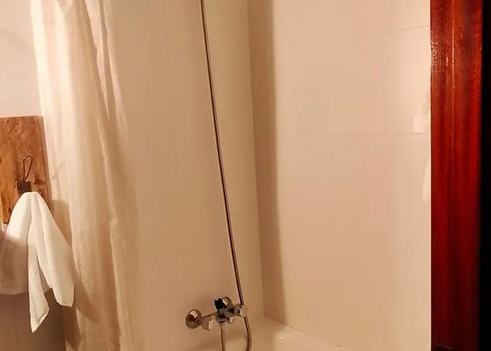 Coqueto Atico Con Espectacular Terraza