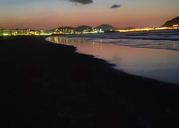 Coqueto Atico Con Espectacular Terraza * Laredo