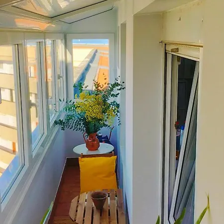 Coqueto Atico Con Espectacular Terraza شقة لاريدو
