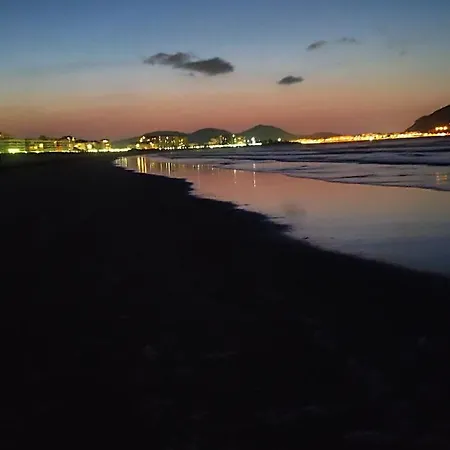 Coqueto Atico Con Espectacular Terraza * لاريدو